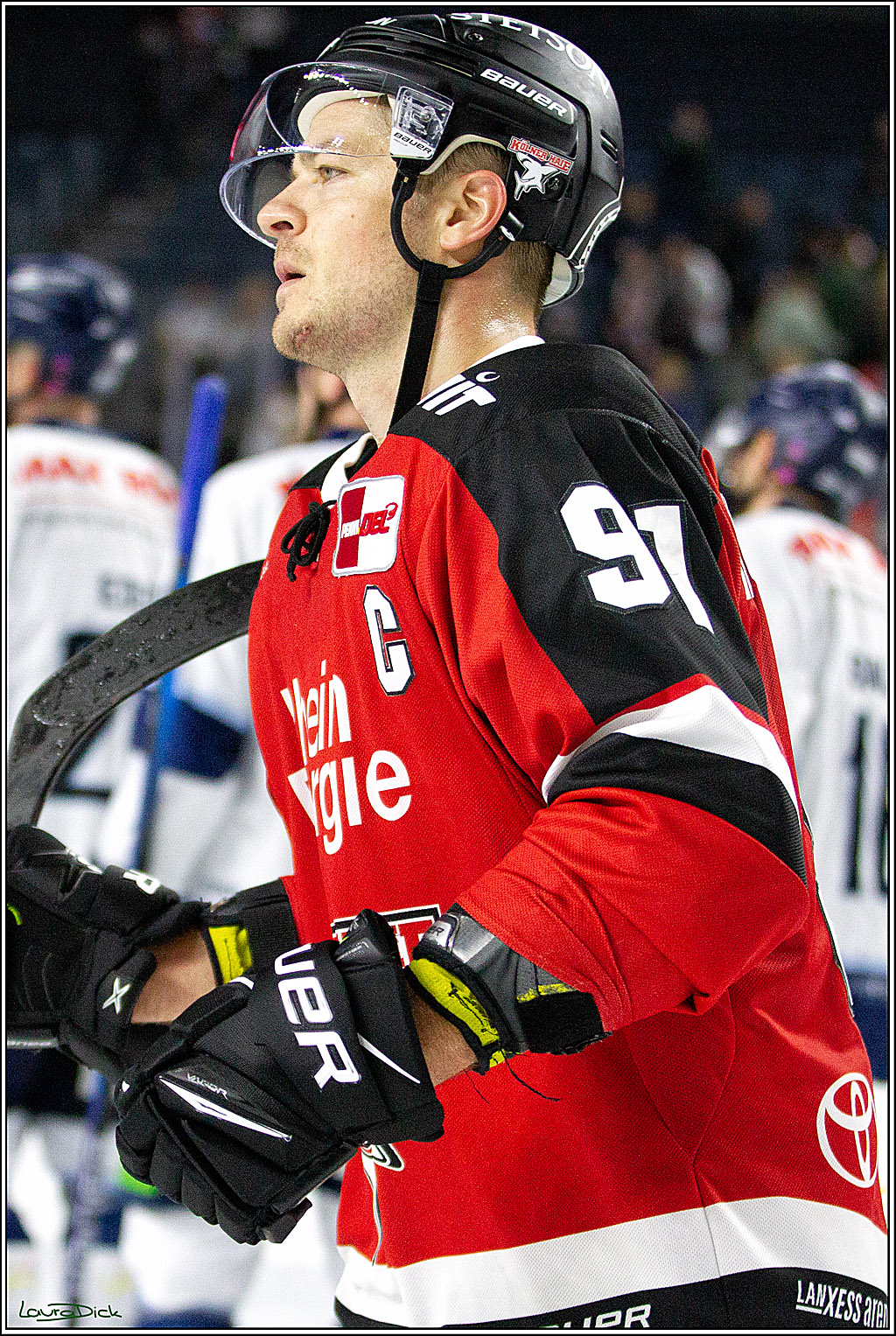 PENNY DEL;  Koelner Haie - Straubing Tigers; Koeln, 15.10.2021